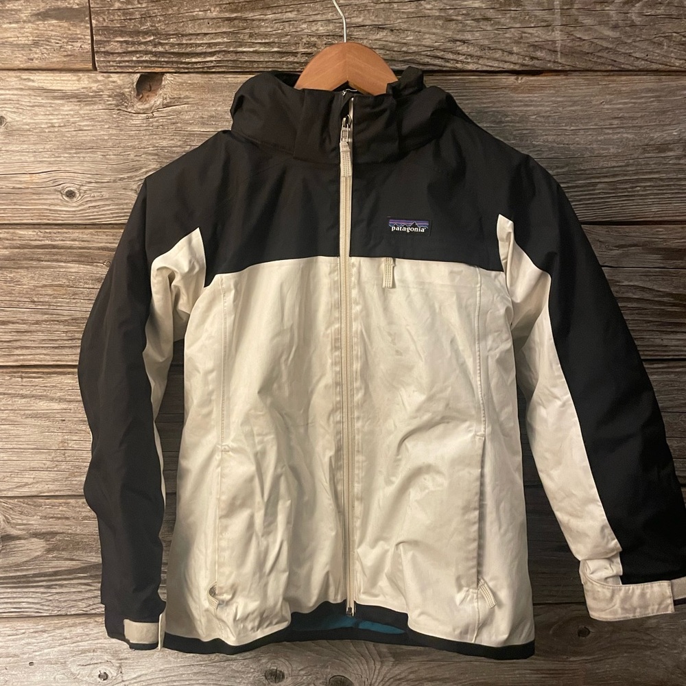 Kids Patagonia power jacket